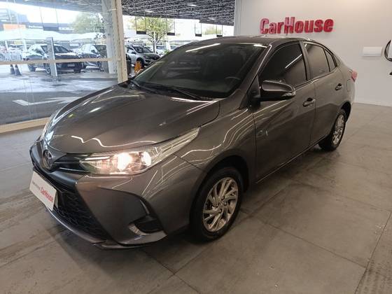 TOYOTA YARIS 1.5 16V FLEX SEDAN XS MULTIDRIVE TOYOTA YARIS 1.5 16V FLEX SEDAN XS MULTIDRIVE